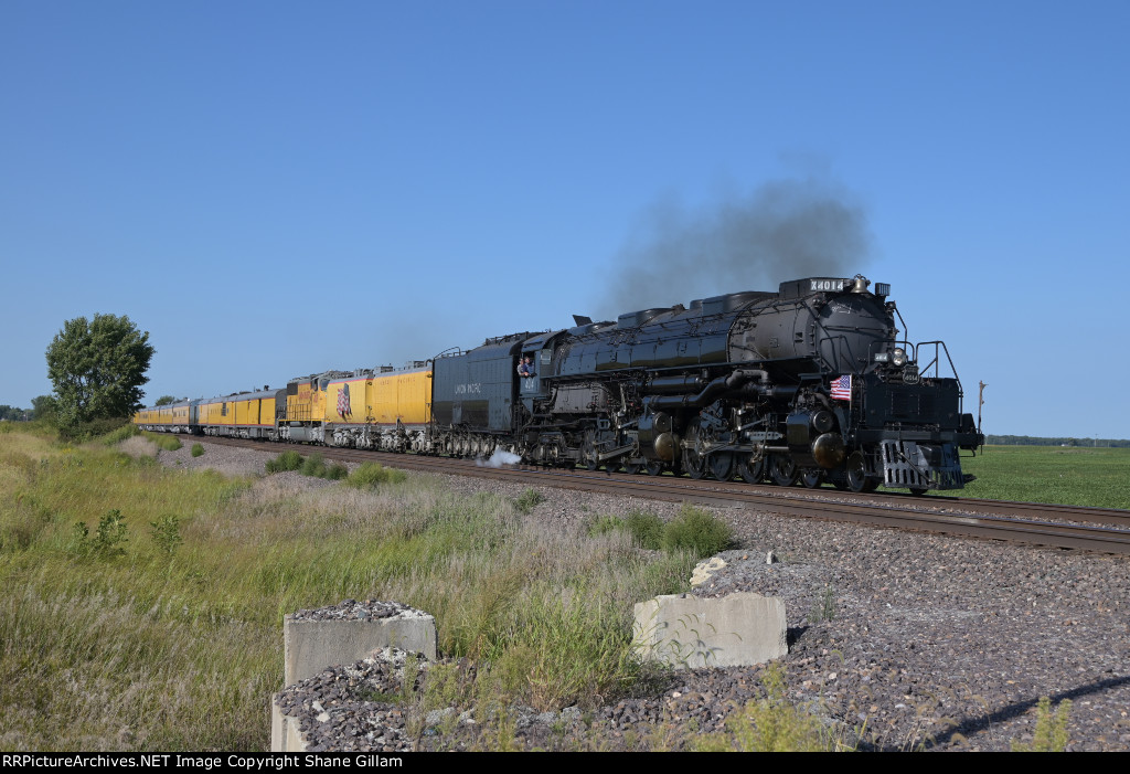 UP 4014 Big boy on the Villa Grove 